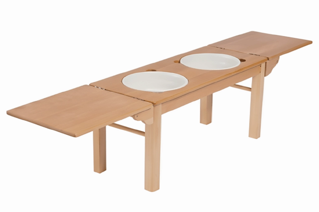 Lightweight Build Indoor Play Beechwood Washing Station