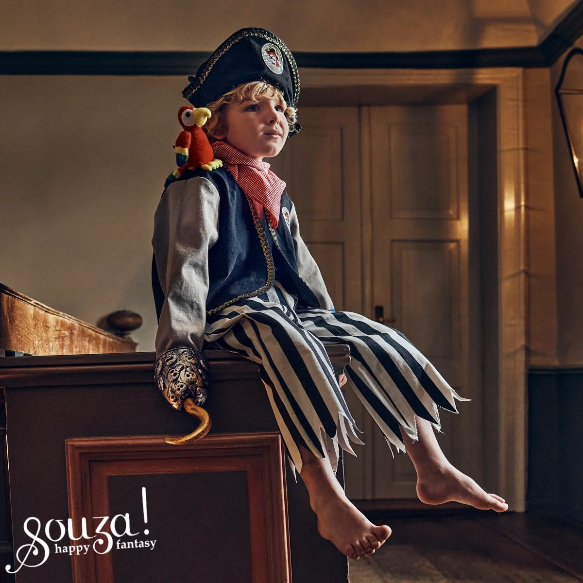 Goal Achievement Space Awareness Duncan Pirate Costume Set for Children - Includes Accessories for Role-Play & Entertainment (3 sizes)
