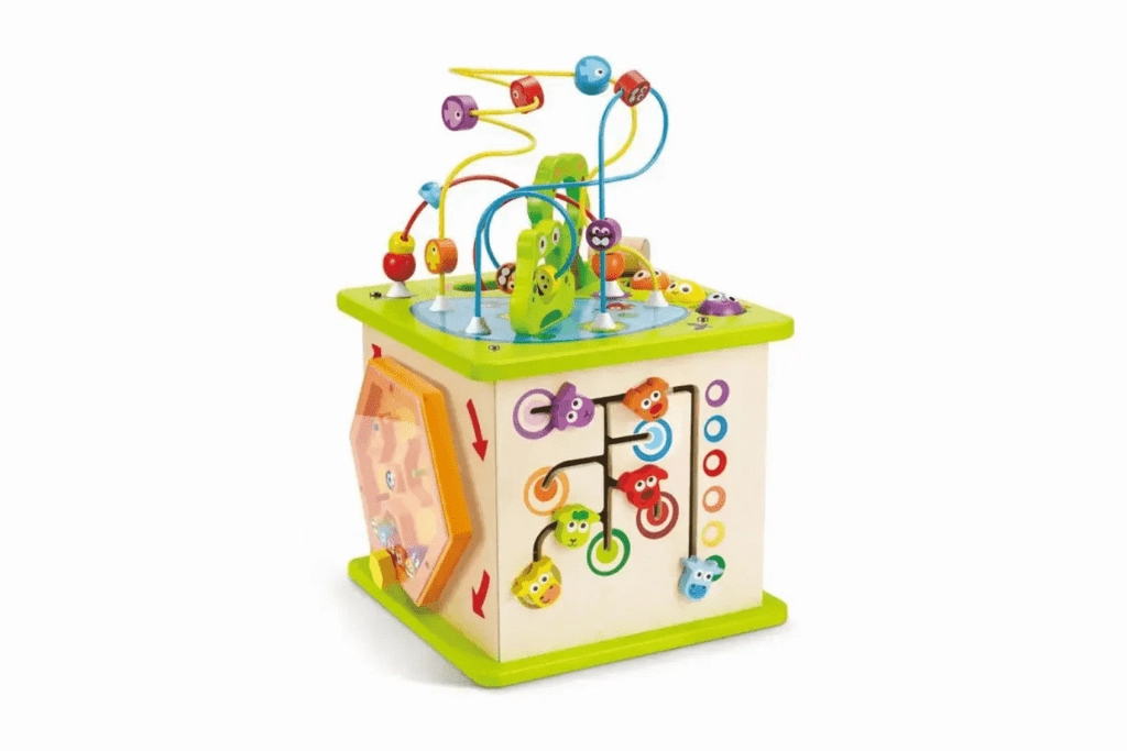 History Make Country Critters Activity Cube