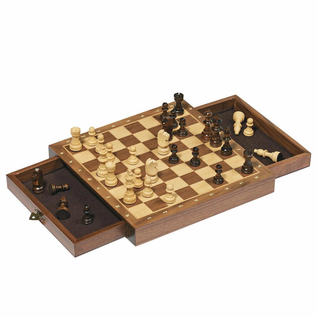 Natural Wood Early Learning Goki Magnetic Chess Set