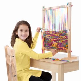 Melissa & Doug 19381 Multi-Craft Weaving Loom Farm Setup