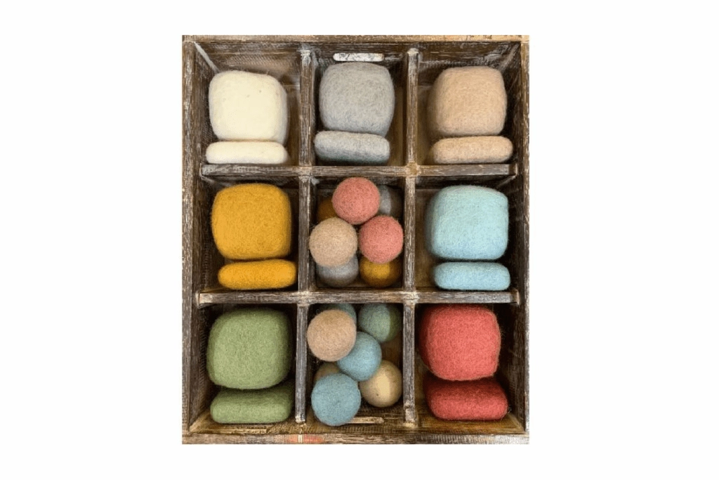 Money Management Papoose Earth Sorting Materials