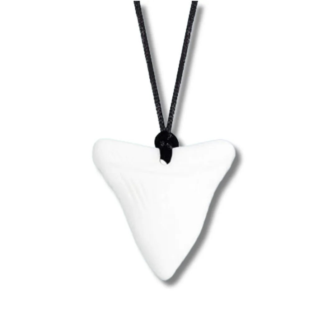 Belief Structure Capability Extend Shark Tooth Sensory Chew Necklace - Free Hygiene Case