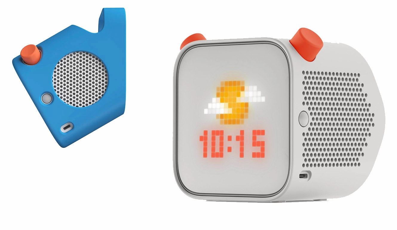 Self Esteem Focus Training Yoto Bundle - Yoto Player 3rd Generation with Yoto Adventure Jacket